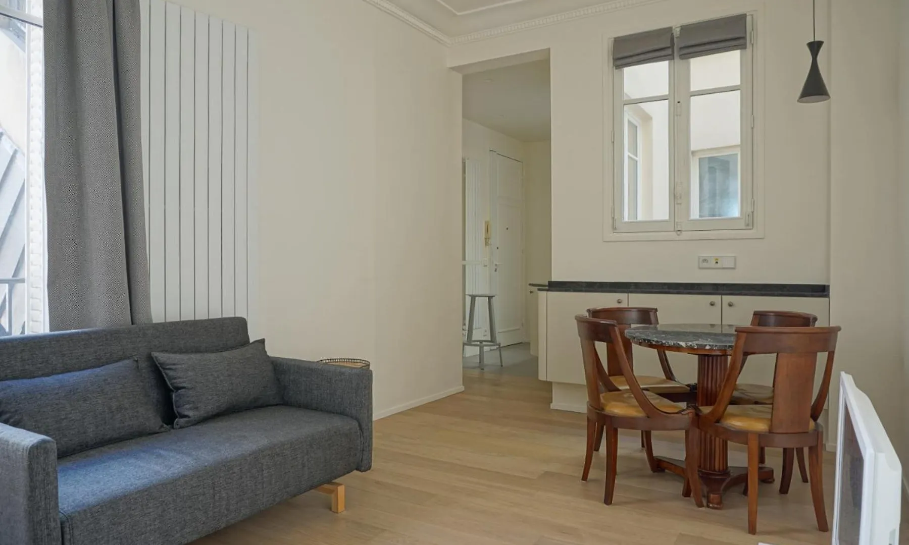 Rue Chateaubriand - 8 Apartment *